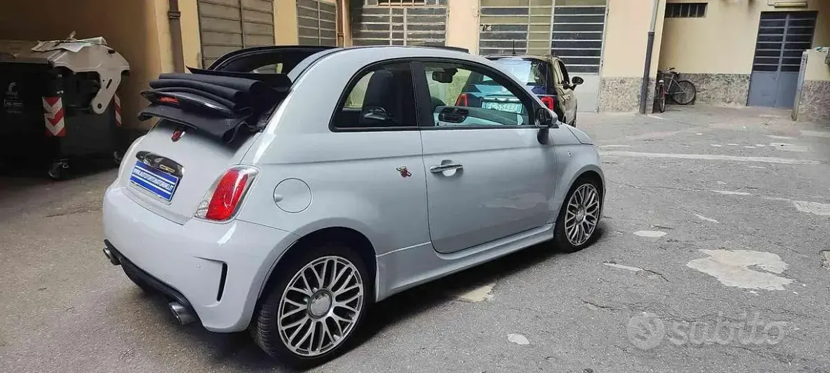 Usata Abarth 500C Custom 135 CV (99 kW) 2014 Grigio Cabrio