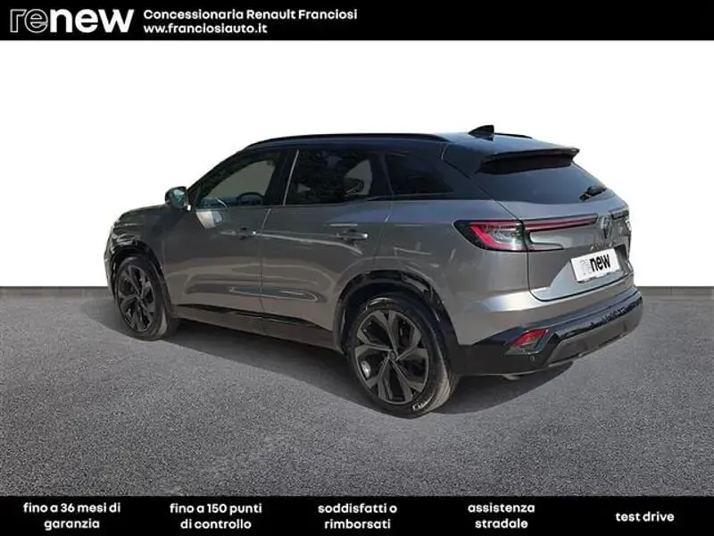 Usata Renault Austral Iconic Esprit Alpine 131 CV (96 kW) 2023 Grigio SUV