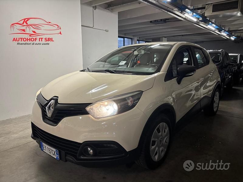 Usata Renault Captur 90 CV (66 kW) 2015 Bianco SUV
