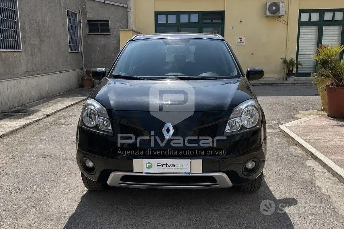 Usata Renault Koleos 150 CV (110 kW) 2010 Nero SUV