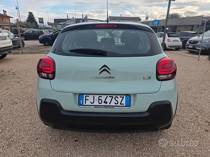 Usata Citroën C3 Shine 75 CV (55 kW) 2017 Verde Berlina