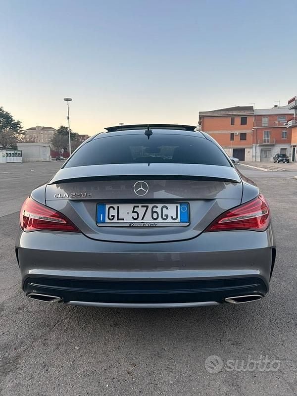 Usata Mercedes CLA220 Premium 170 CV (125 kW) 2019 Berlina