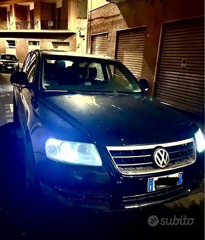 Usata VW Touareg 174 CV (127 kW) 2003 Nero SUV