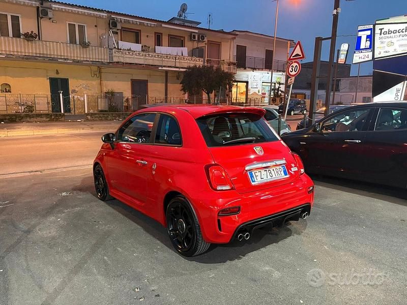 Usata Abarth 595 Pista 160 CV (117 kW) 2019 Rosso Berlina