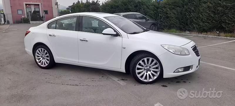 Usata Opel Insignia 163 CV (119 kW) 2011 Bianco Berlina