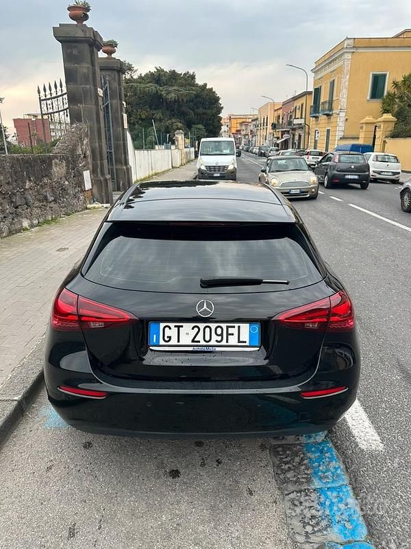Usata Mercedes 180 116 CV (85 kW) 2024 Nero Berlina