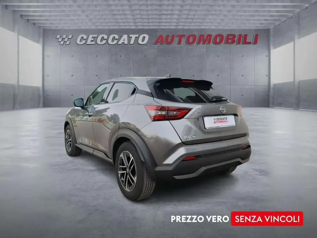 Usata Nissan Juke N-Connecta 114 CV (83 kW) 2024 Grigio SUV