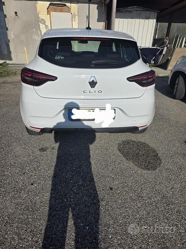Usata Renault Clio V 85 CV (62 kW) 2020 Bianco Berlina