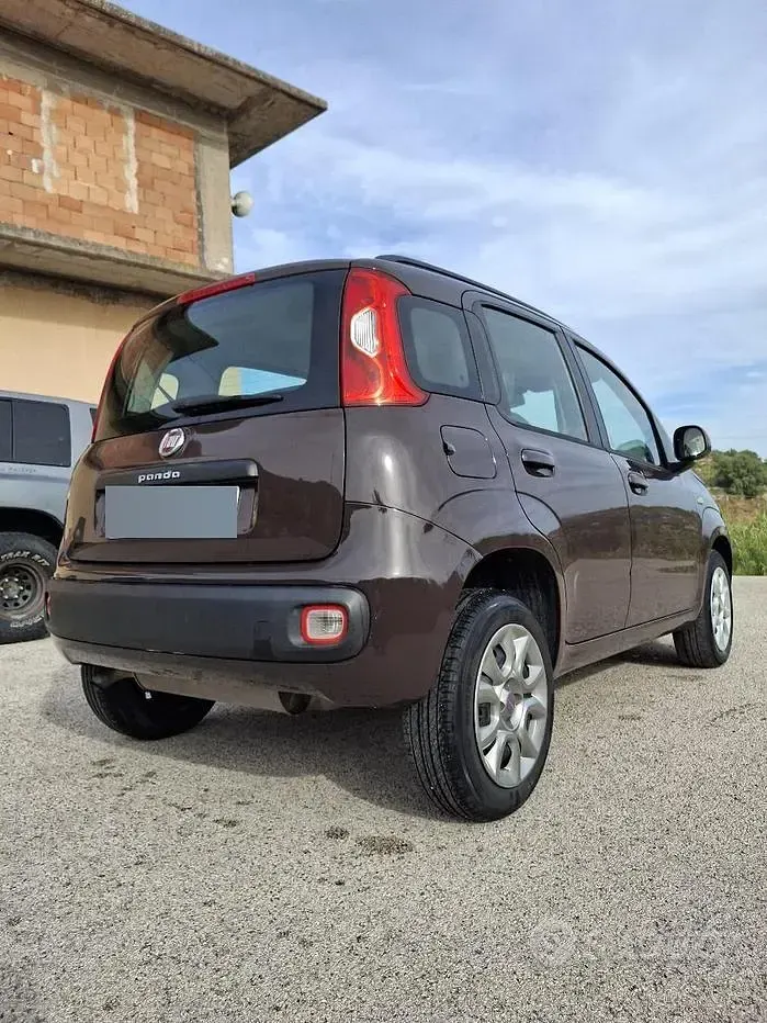 Usata Fiat Panda 85 CV (62 kW) 2013 Marrone Utilitaria