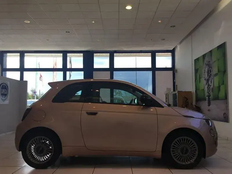Nuova Fiat 500 Icon 65 CV (47 kW) 2026 Other Berlina