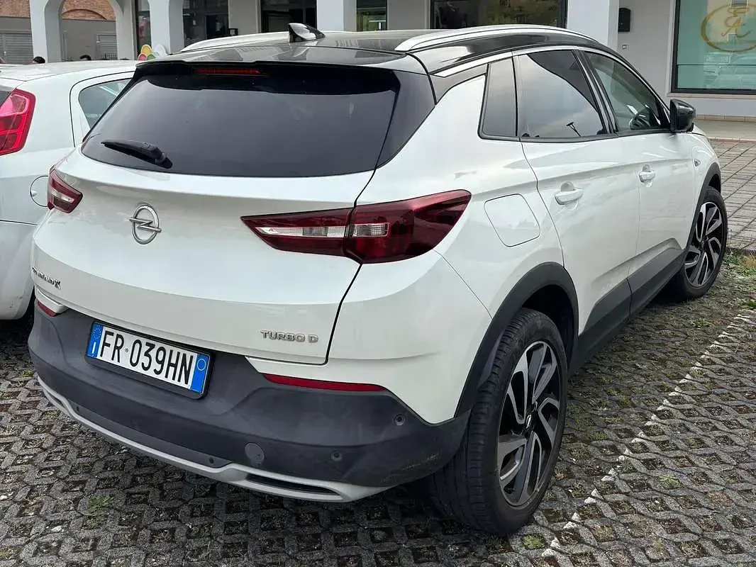 Usata Opel Grandland X Ultimate 120 CV (88 kW) 2018 Bianco SUV