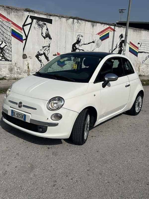 Usata Fiat 500 Lounge 75 CV (55 kW) 2007 Bianco Utilitaria