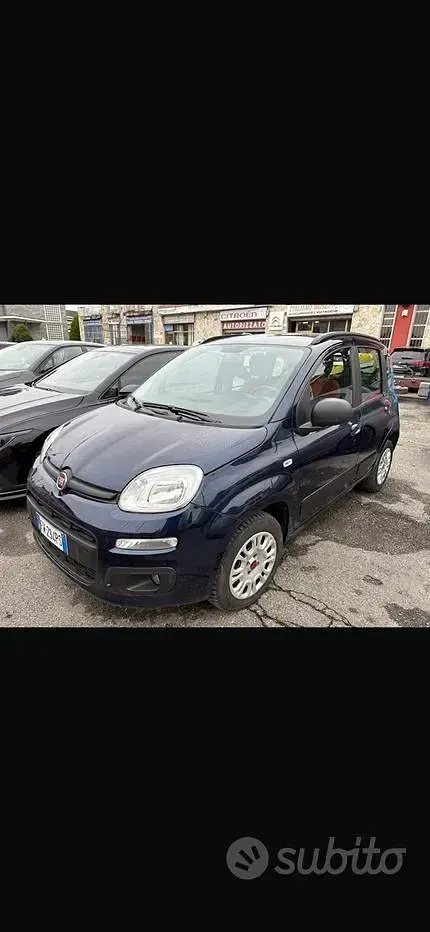 Usata Fiat Panda 69 CV (50 kW) 2019 Bluazzurro Utilitaria
