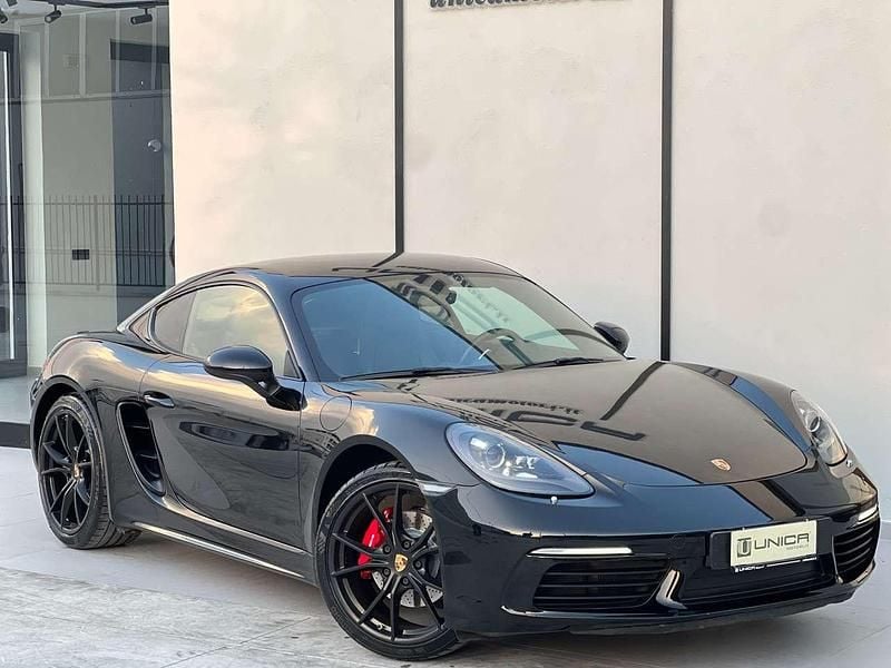 Usata Porsche 718 Cayman 299 CV (219 kW) 2018 Nero metallizzato Coupé
