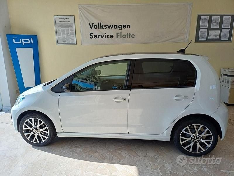 Bianco Usata 2021 VW e-up! Utilitaria | 13.500 € (Buon prezzo) - Immagine 1/4