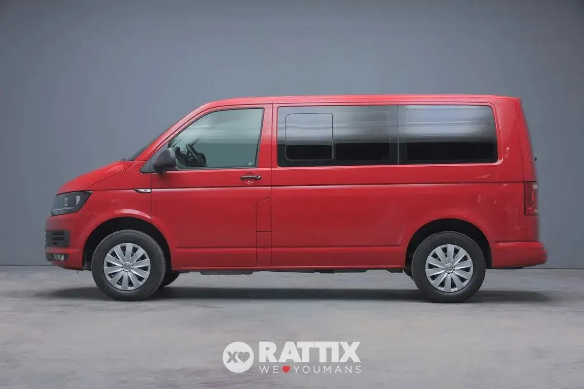 Usata VW Caravelle 149 CV (109 kW) 2018 Rosso Furgone