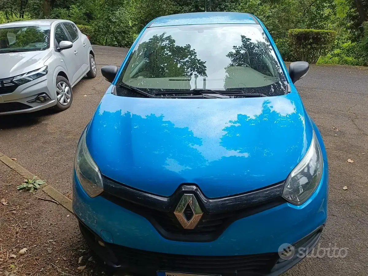Gebraucht Renault Captur 90 PS (66 kW) 2015 Blau SUV