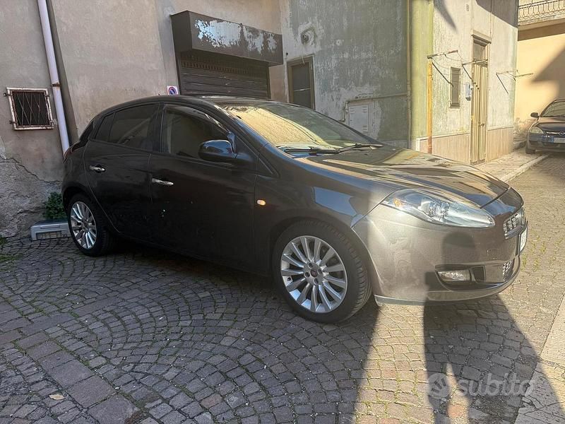 Usata Fiat 1600 115 CV (84 kW) 2013 Grigio Berlina