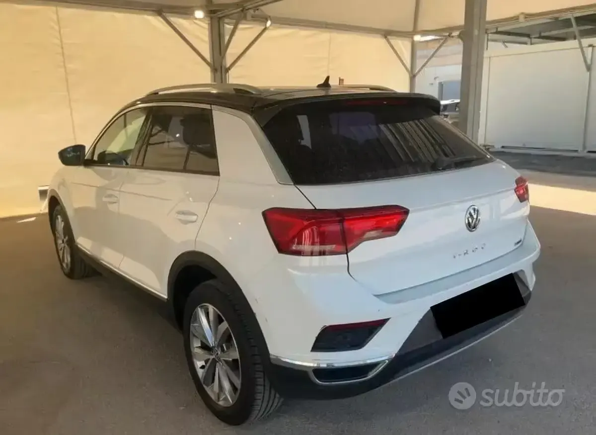 Usata VW T-Roc Style 150 CV (110 kW) 2019 Bianco SUV