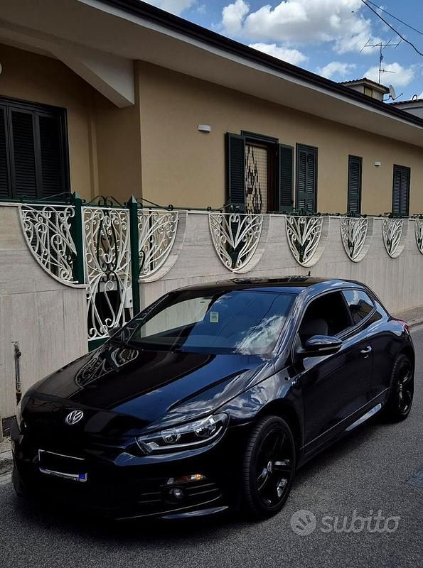 Usata 2011 VW Scirocco R-line Coupé | 7200 € (Ottimo prezzo) - Immagine 1/4