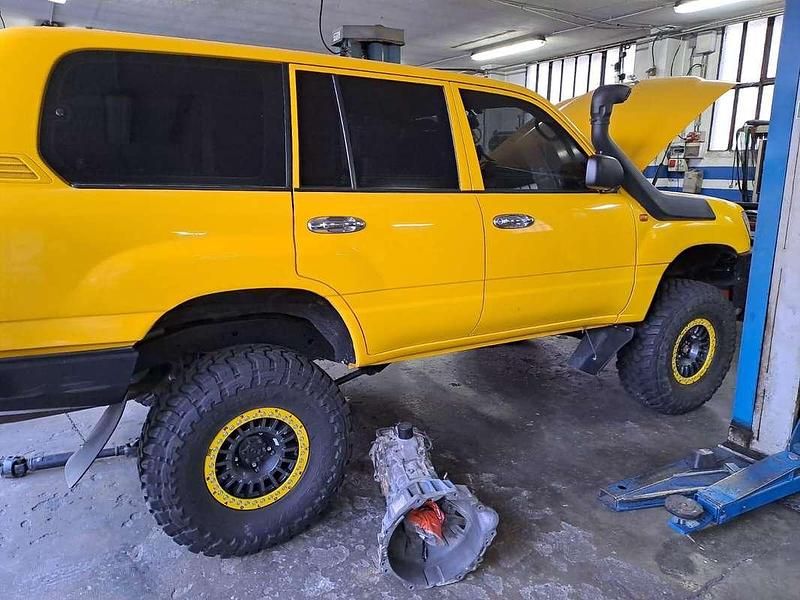 Usata Toyota Land Cruiser 250 CV (183 kW) 2005 Giallo SUV