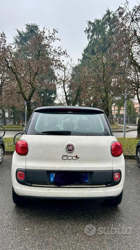 Usata Fiat 500L Lounge 95 CV (69 kW) 2016 Bianco Monovolume