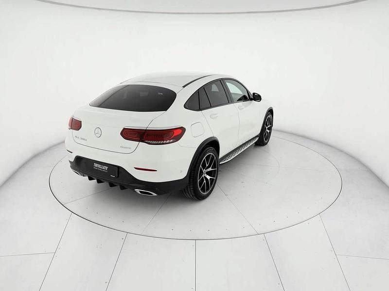 Usata Mercedes GLC300 Premium 245 CV (180 kW) 2022 Bianco Coupé