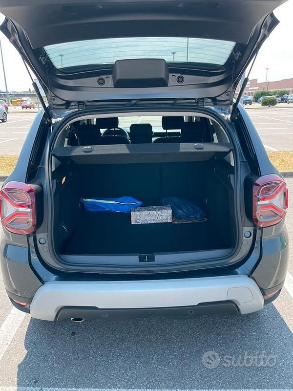 Usata Dacia Duster 101 CV (74 kW) 2022 Grigio SUV