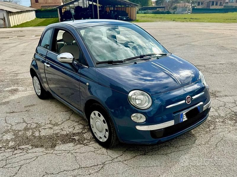 Usata Fiat 500 69 CV (50 kW) 2014 Blu Berlina