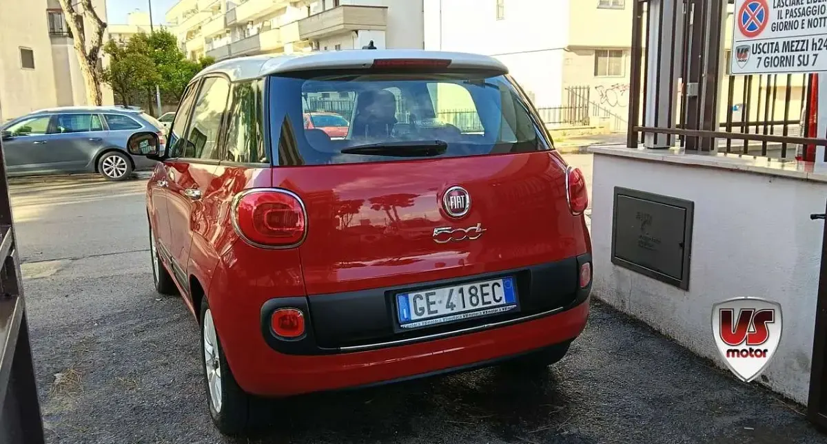 Usata Fiat 500L Lounge 105 CV (77 kW) 2013 Rosso Monovolume
