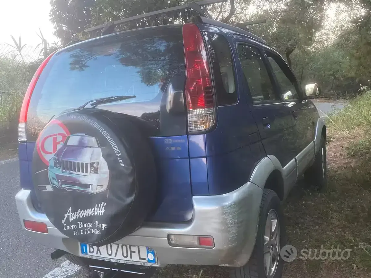 Usata Daihatsu Terios 86 CV (63 kW) 2001 SUV