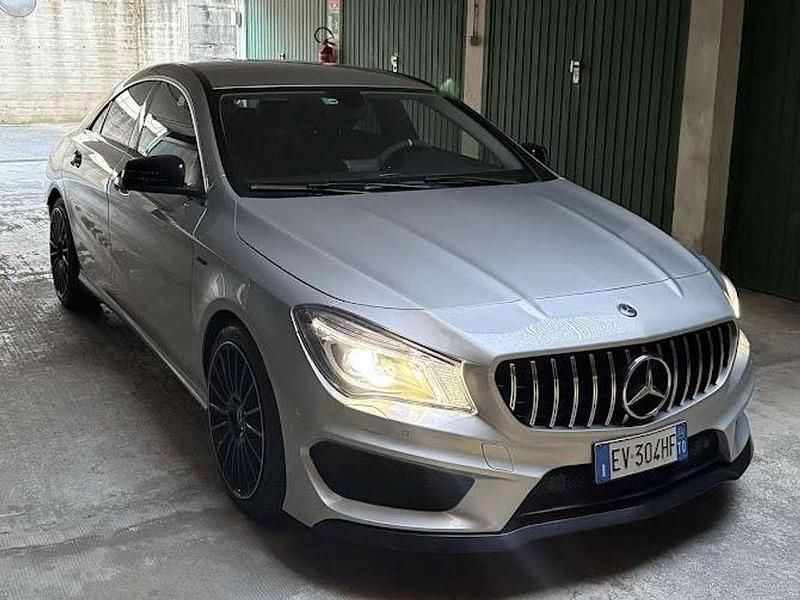 Usata Mercedes CLA220 170 CV (125 kW) 2014 Argento Berlina