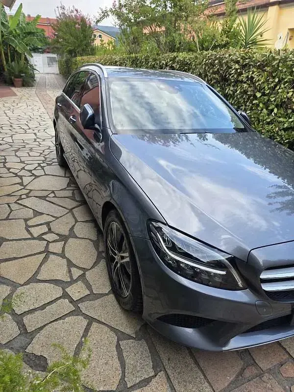 Usata Mercedes C200 Premium 184 CV (135 kW) 2020 Argento Station wagon
