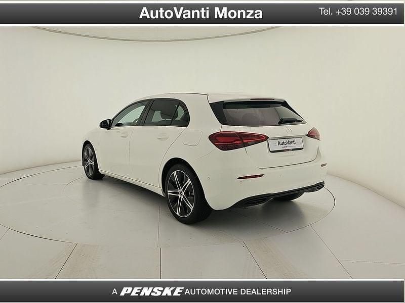 Usata Mercedes A180 Advanced 116 CV (85 kW) 2023 Bianco Utilitaria