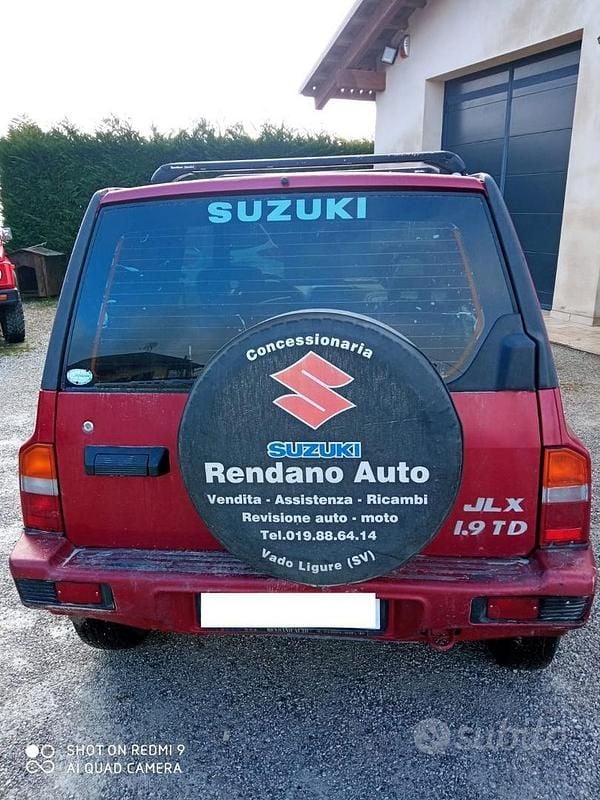 Usata Suzuki Vitara 75 CV (55 kW) 1998 Rosso SUV