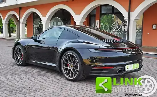 Brugt Porsche 911 Carrera 4S 450 HK (330 kW) 2020 Sort Coupe