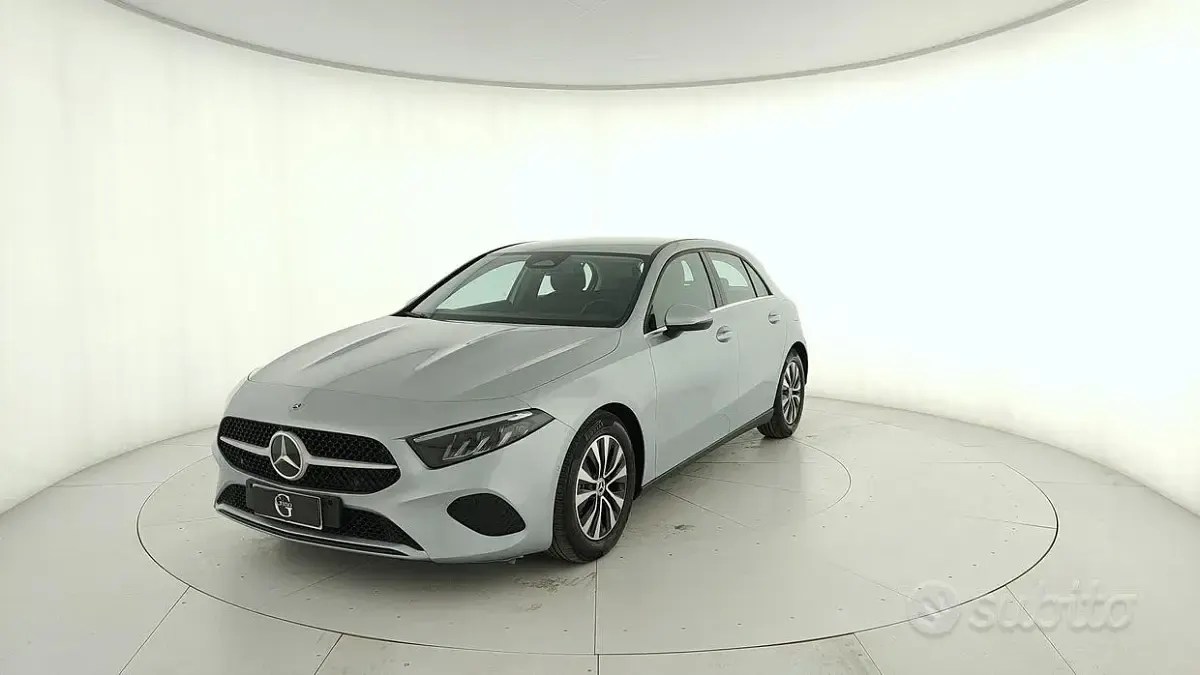Occasion Mercedes A180 Advanced 116 ch (85 kW) 2025 Berline