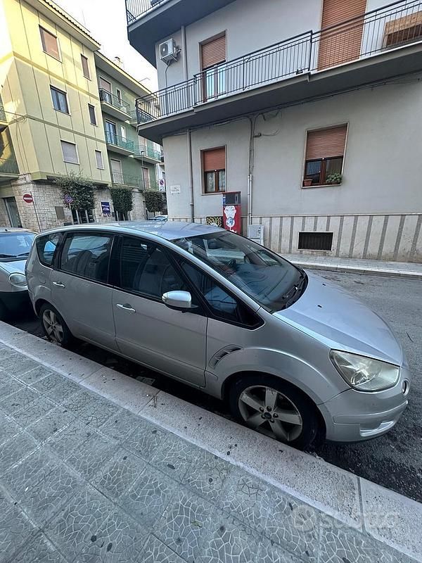 Usata Ford S-MAX S 125 CV (91 kW) 2009 Grigio Monovolume
