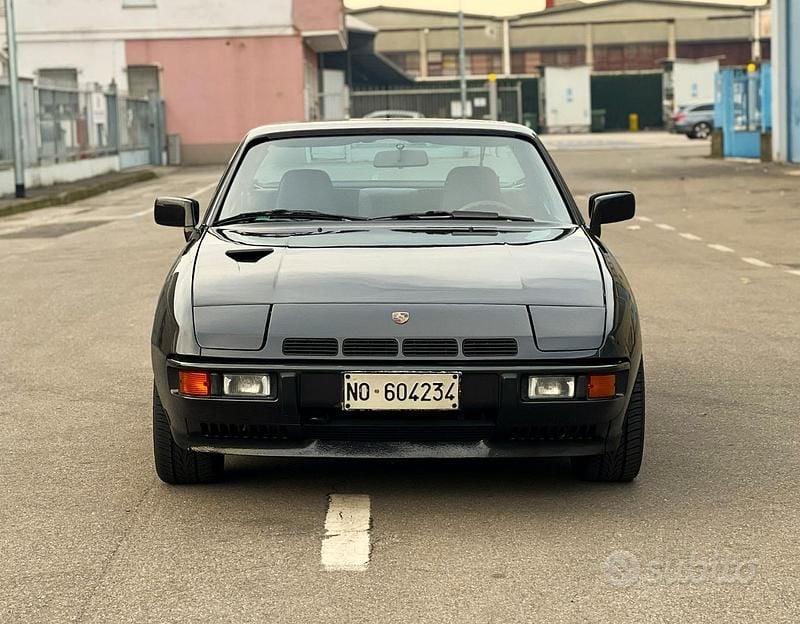 Usata Porsche 924 177 CV (130 kW) 1982 Nero Coupé