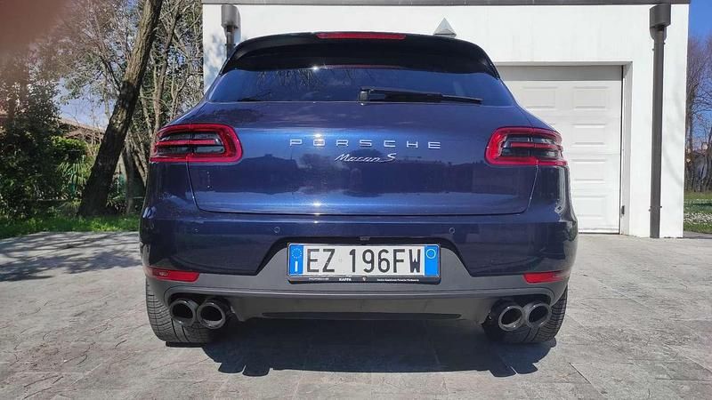 Usata Porsche Macan 250 CV (183 kW) 2015 Blu/azzurro SUV