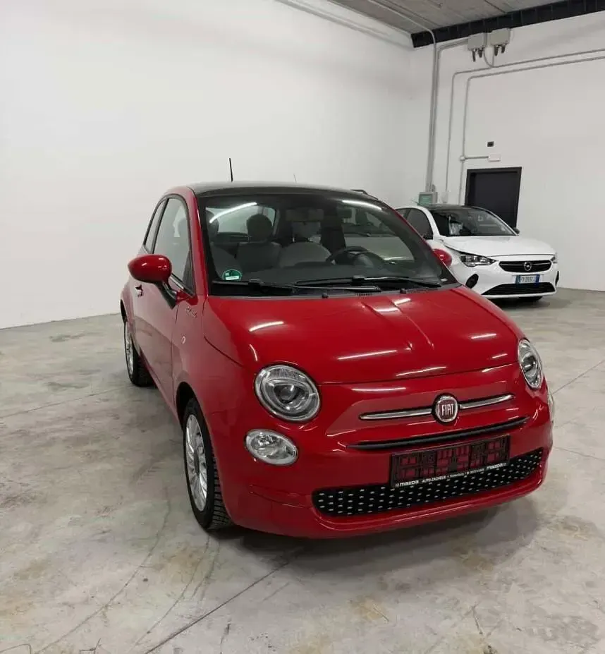 Usata Fiat 500 Dolcevita 69 CV (50 kW) 2024 Rosso Berlina