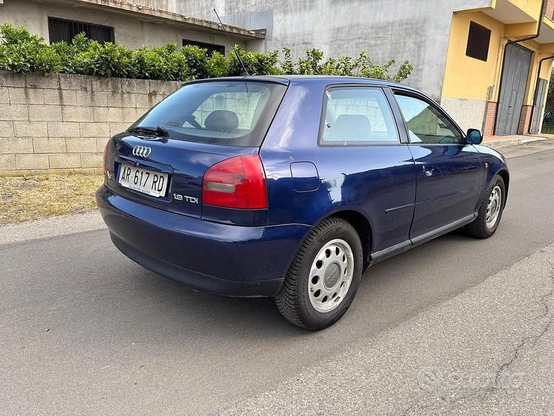 Usata Audi A3 1997 Blu Utilitaria