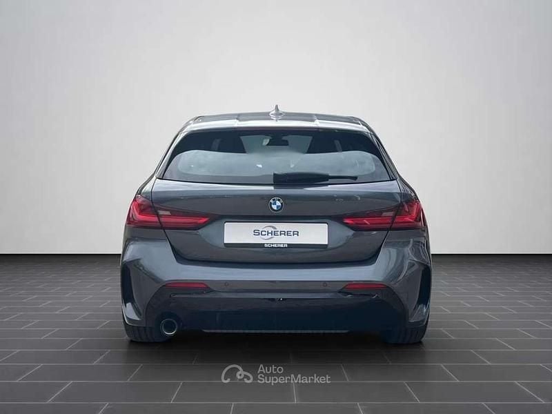 Usata BMW 118 Shadowline 140 CV (102 kW) 2020 Grigio Utilitaria