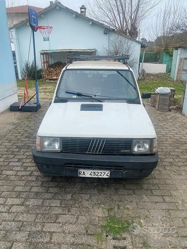 Usata Fiat 750 S 1986 Bianco Berlina