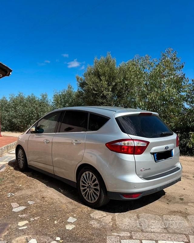 Grigio Usata 2011 Ford C-MAX Titanium Monovolume | 3800 € (Buon prezzo) - Immagine 1/4
