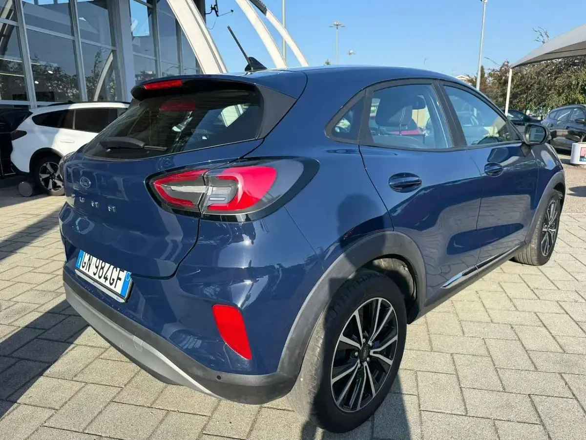 Usata Ford Puma Titanium 125 CV (91 kW) 2023 Blu/azzurro SUV