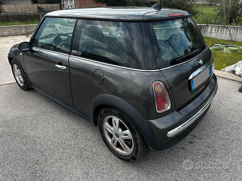Usata Mini One D 2006 Grigio Utilitaria