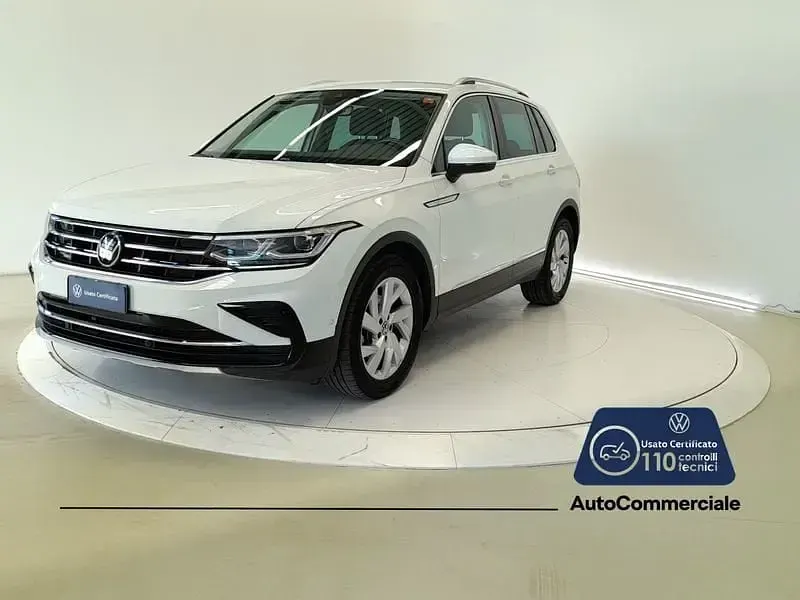 Usata VW Tiguan Elegance 150 CV (110 kW) 2023 Bianco SUV