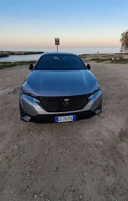 Usata Peugeot 308 GT 131 CV (96 kW) 2024 Berlina