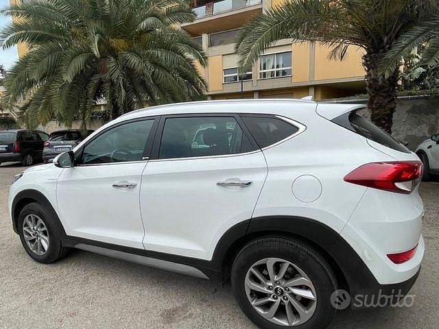 Usata Hyundai Tucson Xpossible 116 CV (85 kW) 2018 Bianco SUV